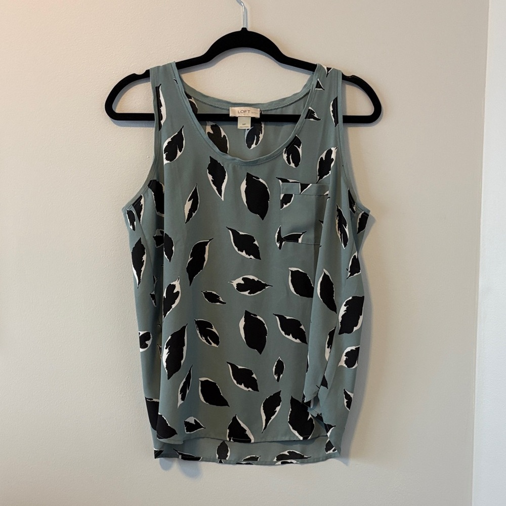 LOFT Sage Green Leaf-Print Scoop Neck Tank